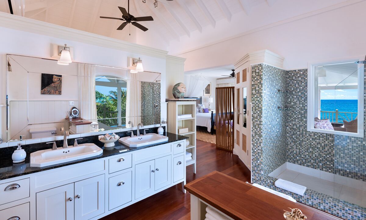 Photo of Bathroom in Silver Sands