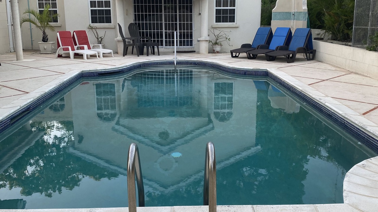 Photo of Outdoor in Halcyon Heights