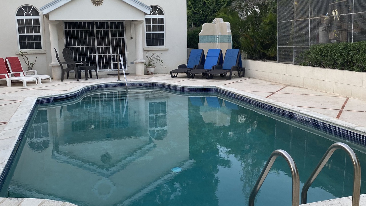 Photo of Outdoor in Halcyon Heights