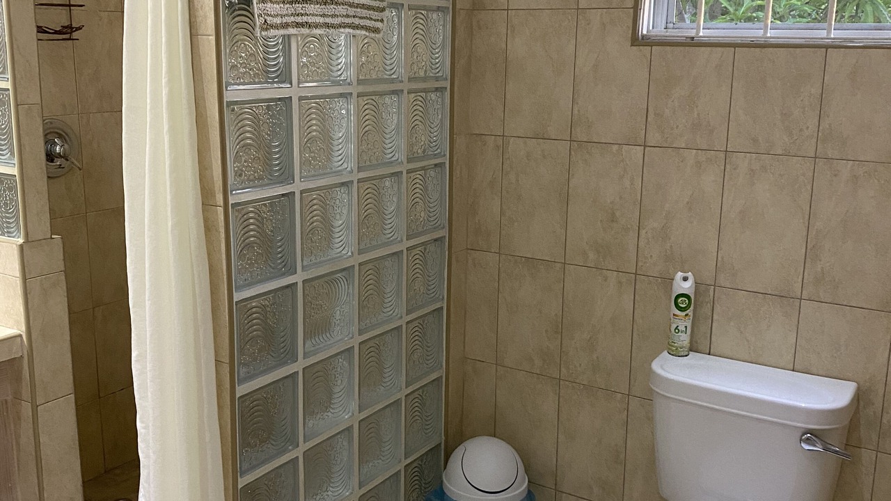 Photo of Bathroom in Halcyon Heights