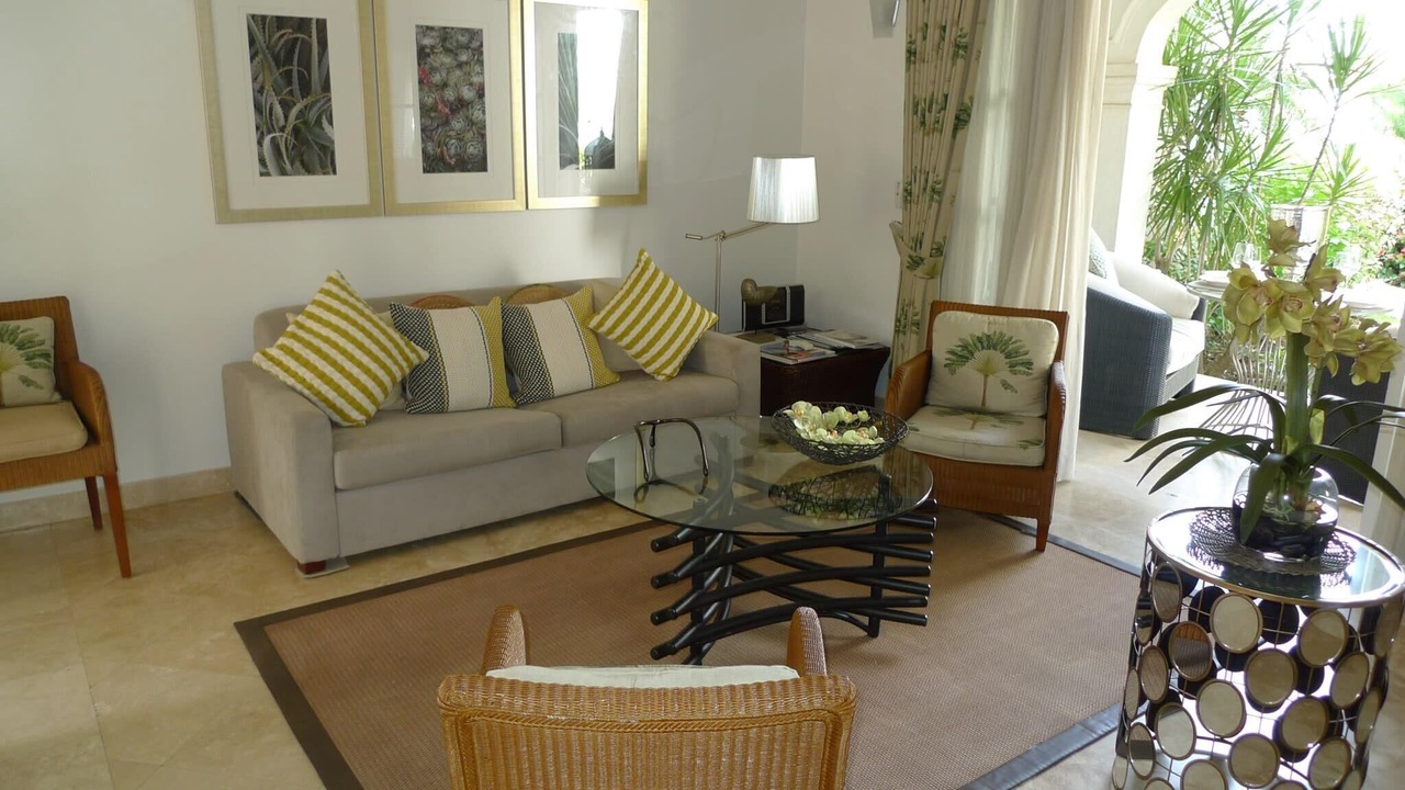 Photo of Livingroom in Schooner Bay