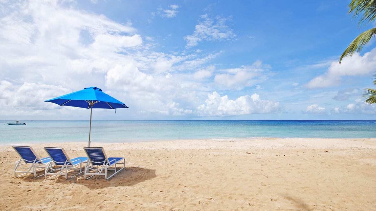Photo of Others in Schooner Bay