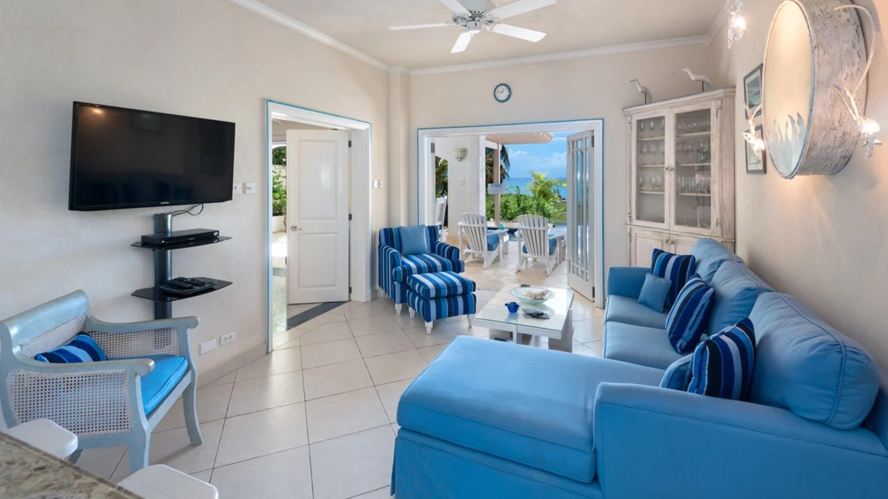 Photo of Livingroom in Reeds Bay
