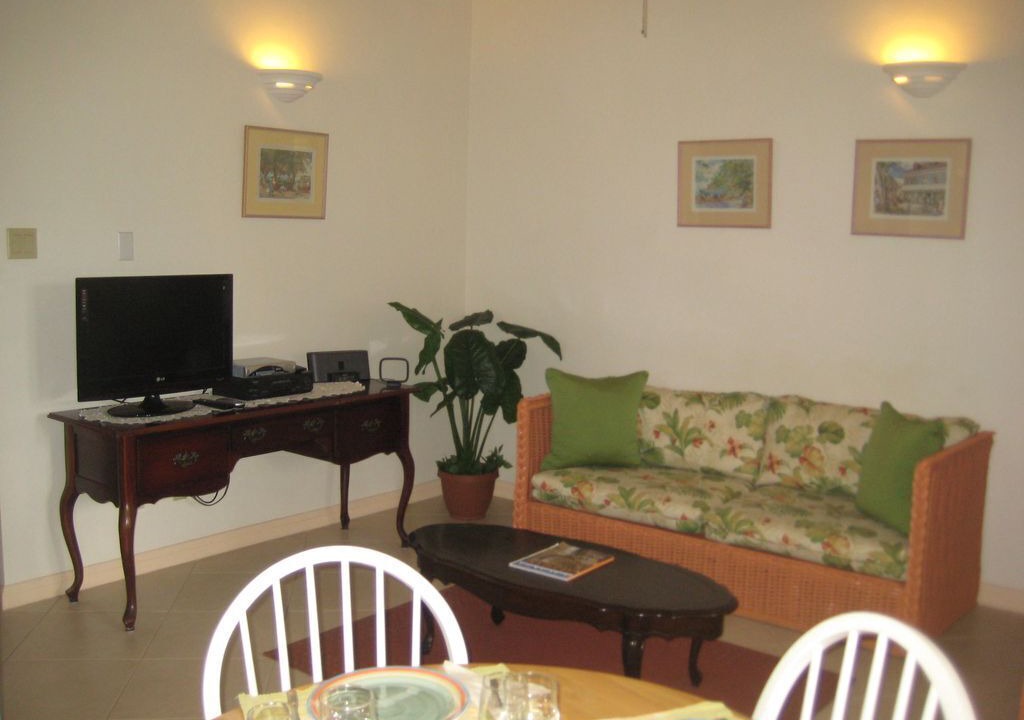 Photo of Livingroom in Marine Gardens