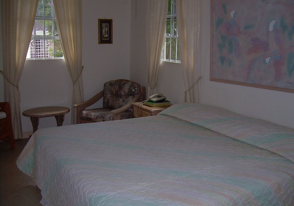 Photo of Bedroom in Marine Gardens