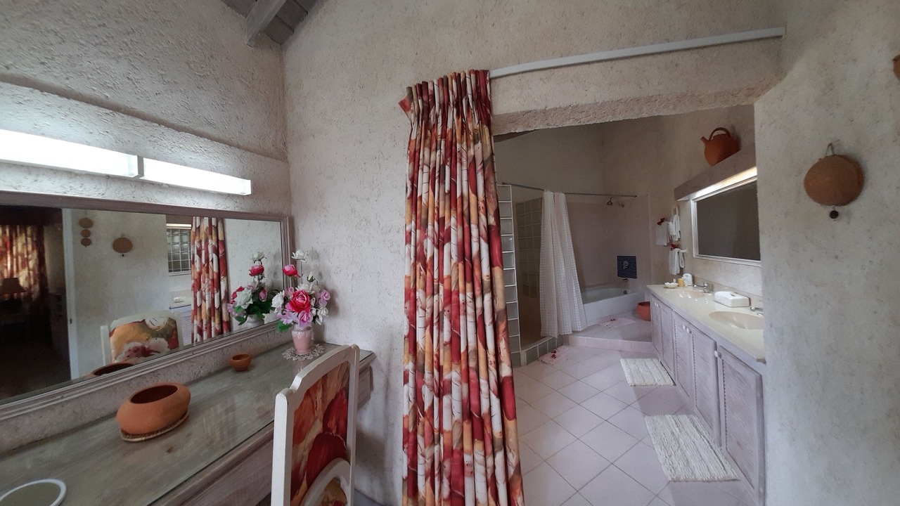 Photo of Bathroom in Fryers Well