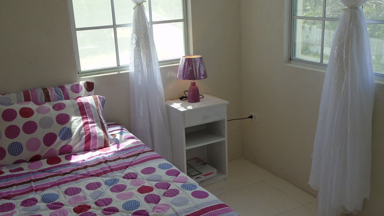 Photo of Bedroom in Husbands