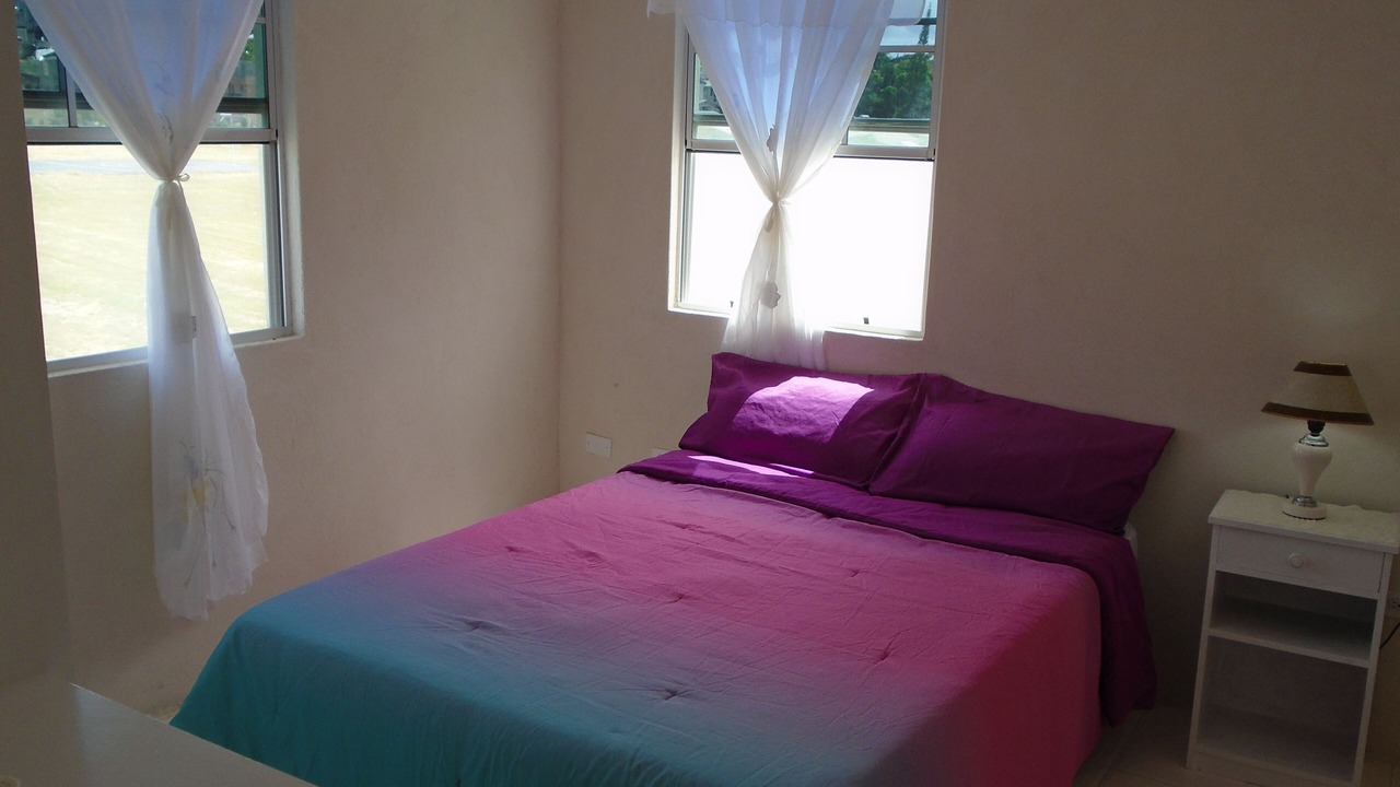 Photo of Bedroom in Husbands
