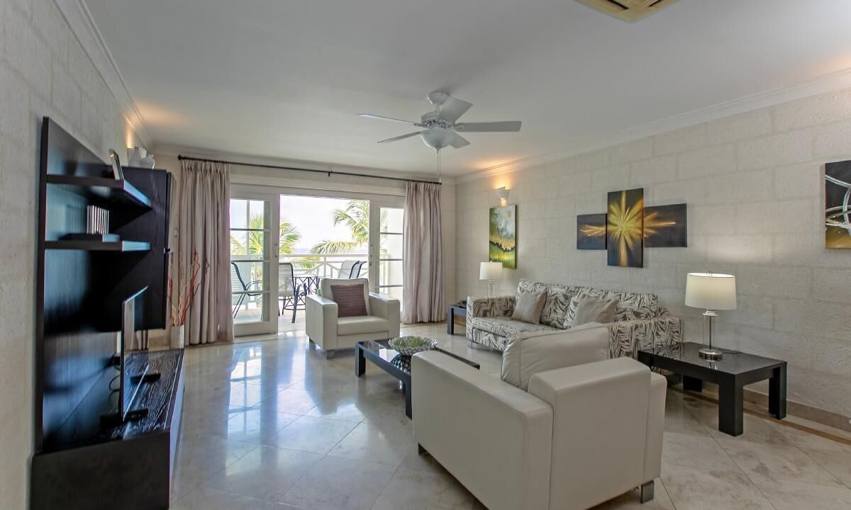 Photo of Livingroom in Old Trees Bay