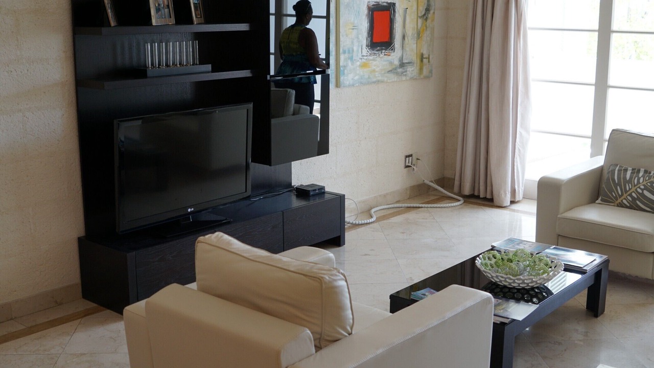 Photo of Livingroom in Old Trees Bay
