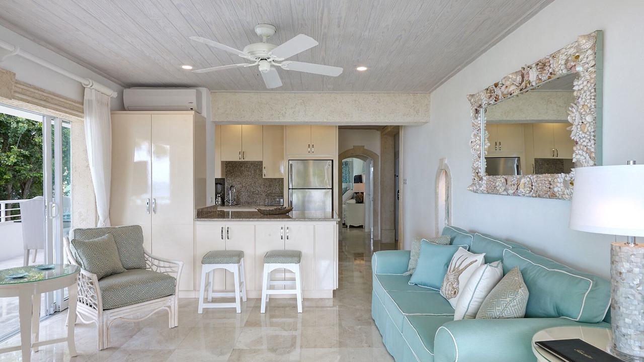 Photo of Livingroom in Old Trees Bay