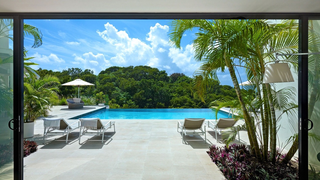 Photo of Outdoor in Weston