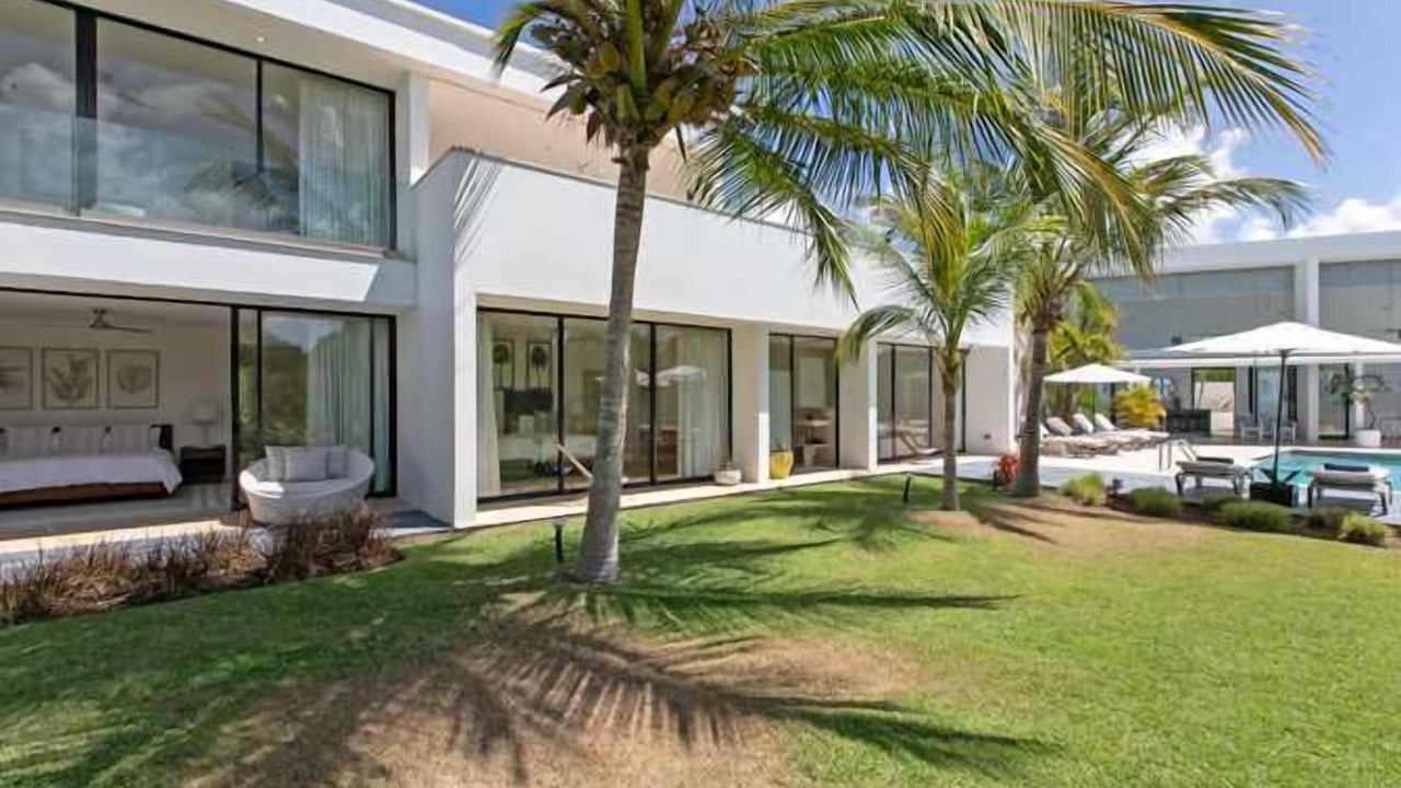 Photo of Outdoor in Weston