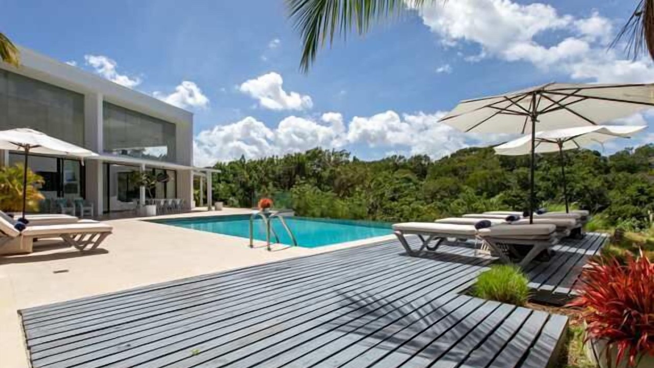 Photo of Outdoor in Weston