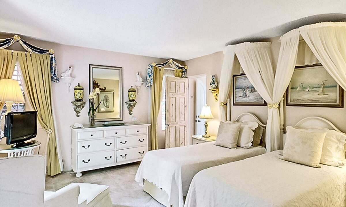 Photo of Bedroom in Holder's Hill