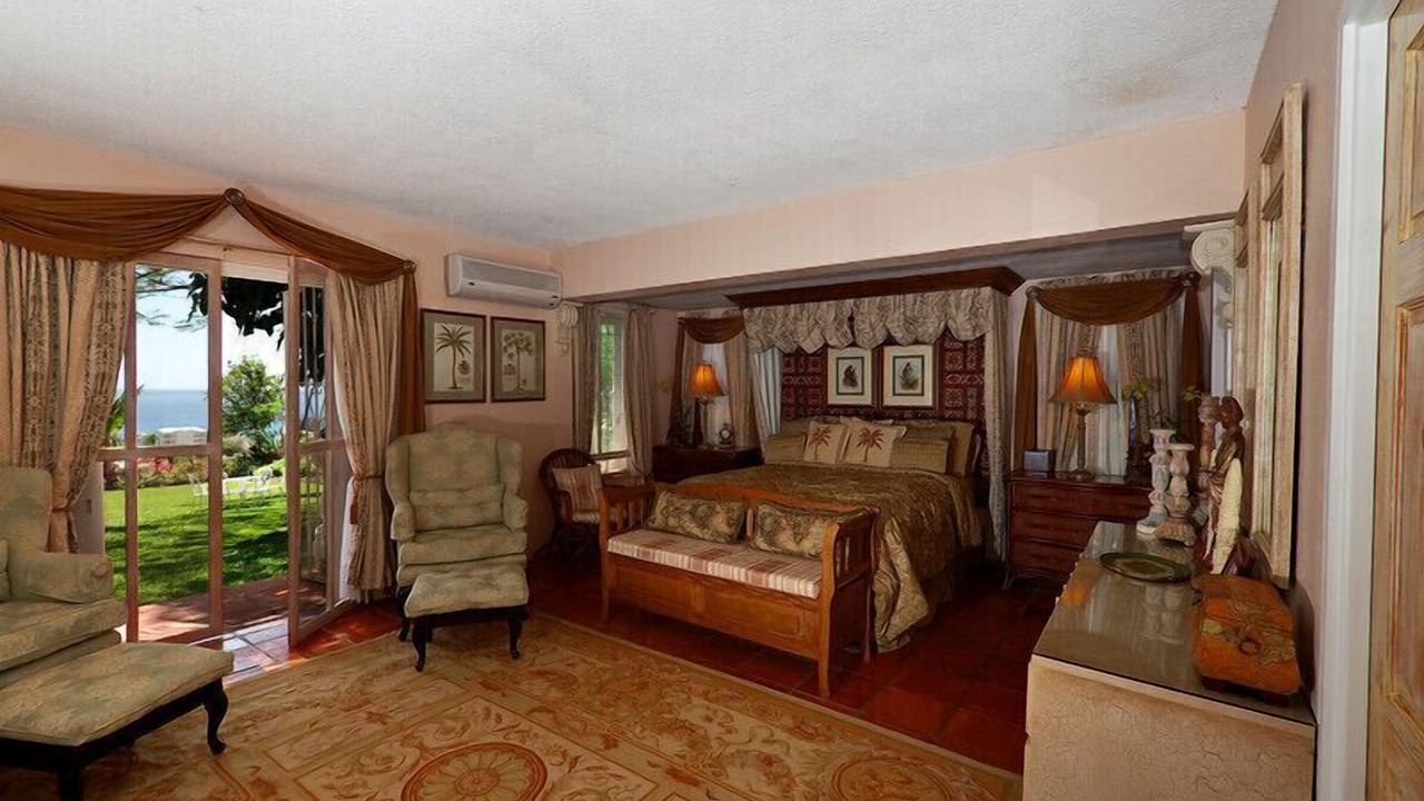 Photo of Bedroom in Holder's Hill