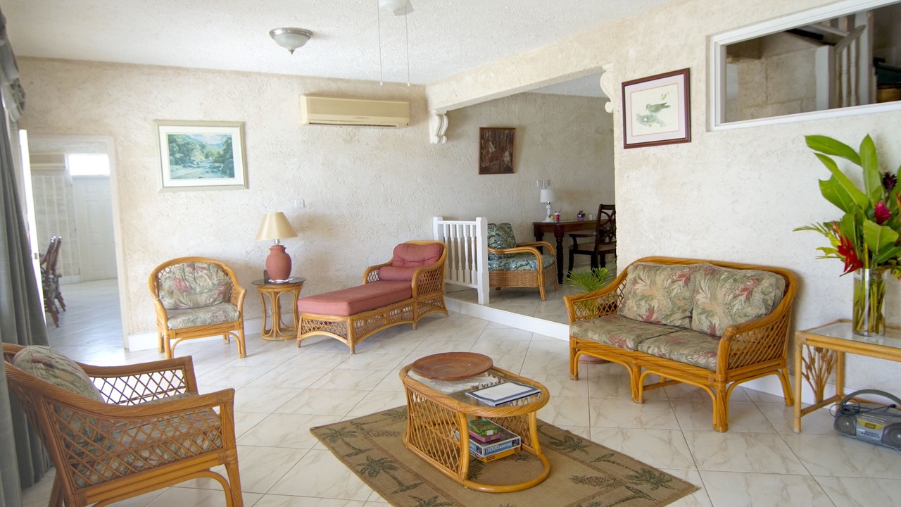 Photo of Livingroom in Checker Hall