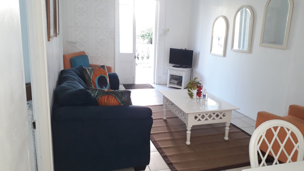 Photo of Livingroom in West Coast