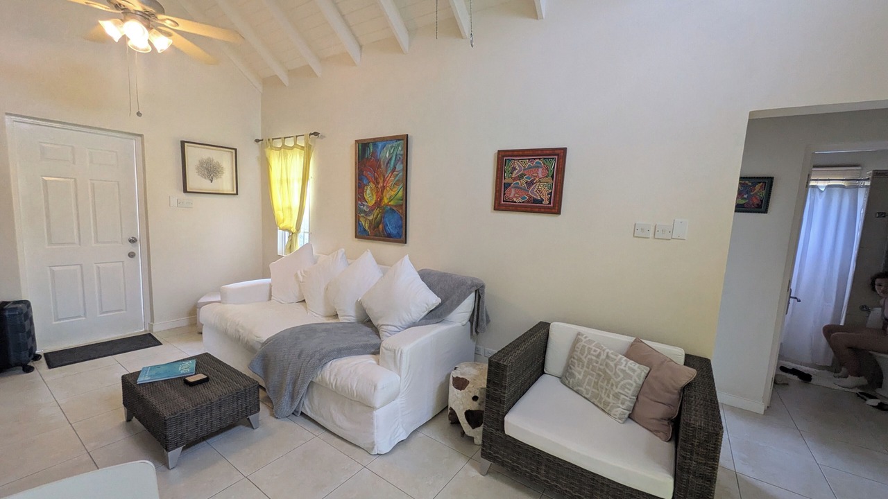 Photo of Livingroom in Apple Hall