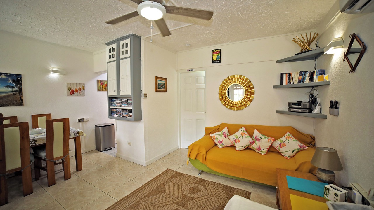 Photo of Livingroom in Sunset Crest