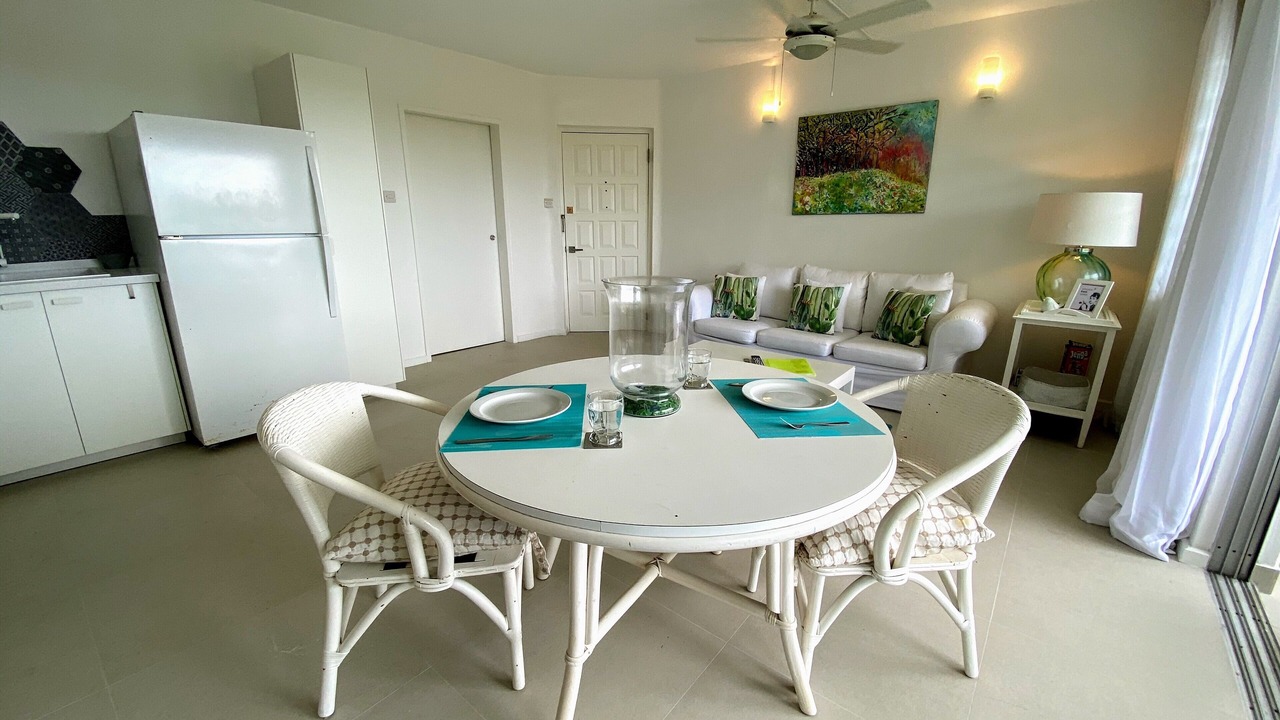 Photo of Livingroom in Sunset Crest