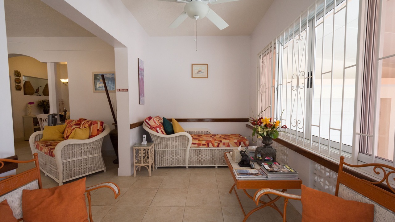Photo of Livingroom in Reeds Bay