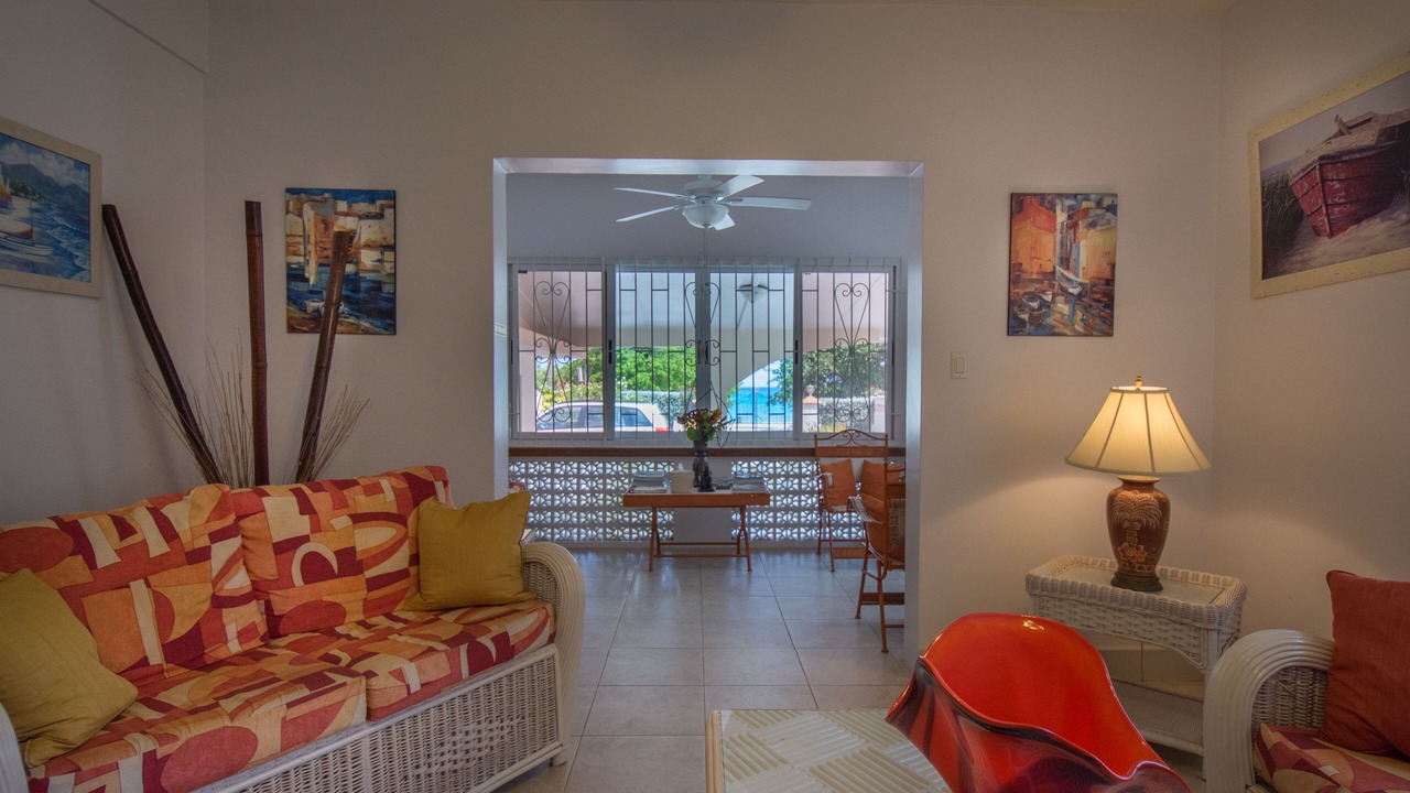 Photo of Livingroom in Reeds Bay