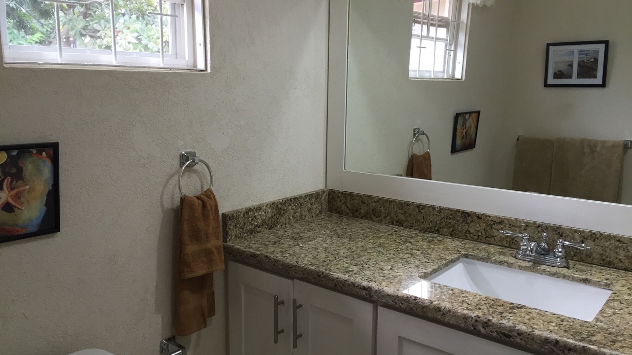 Photo of Bathroom in Sunset Crest