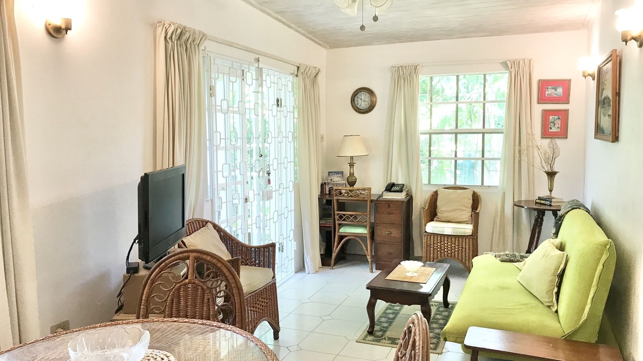 Photo of Livingroom in Sunset Crest