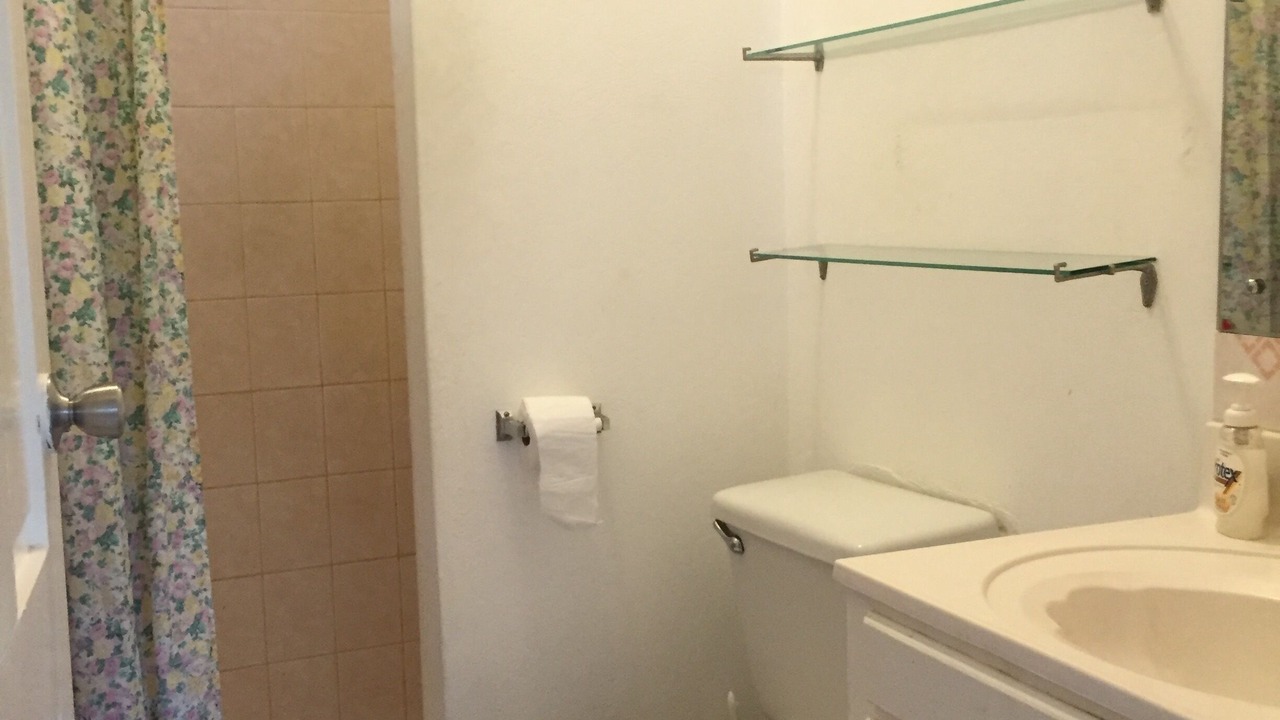Photo of Bathroom in Sunset Crest
