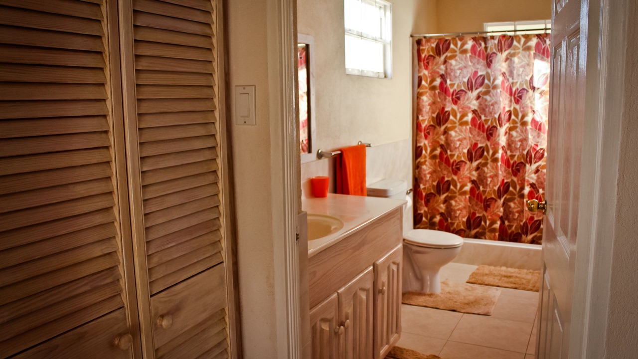 Photo of Bathroom in Atlantic Shores
