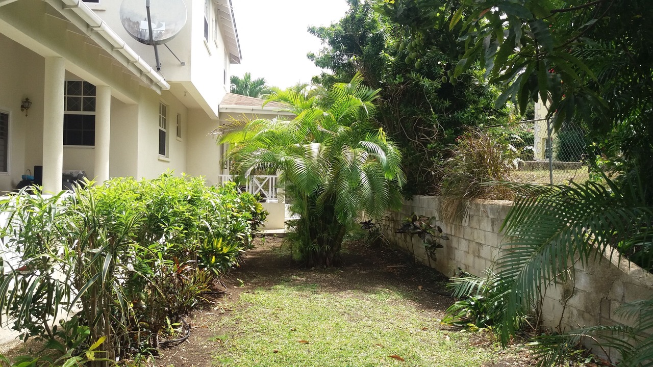 Photo of Outdoor in Halcyon Heights