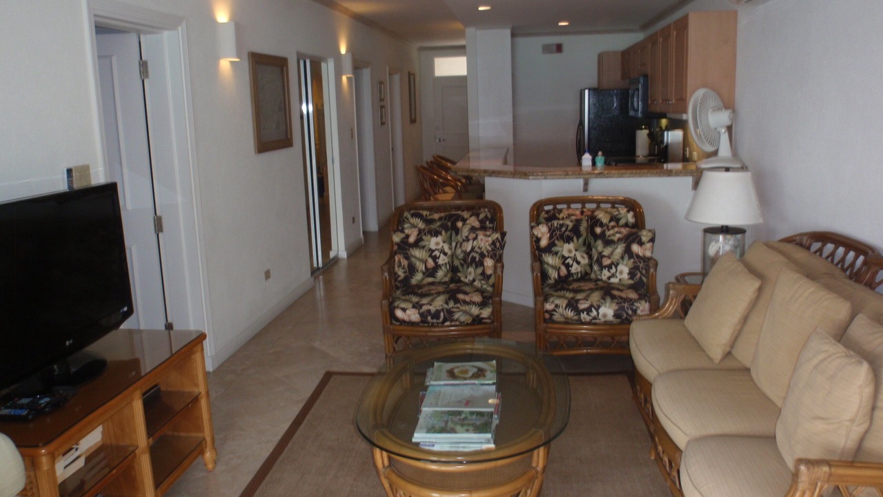 Photo of Bedroom in Oistins