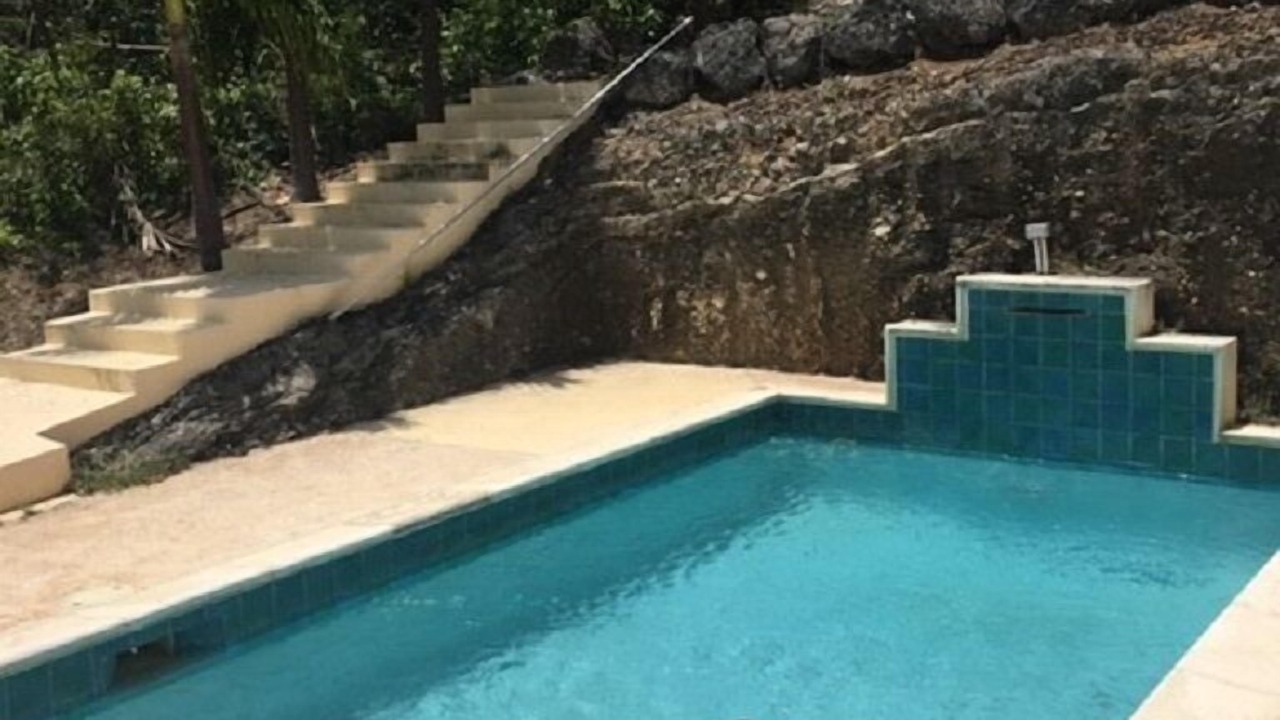 Photo of Outdoor in Halcyon Heights