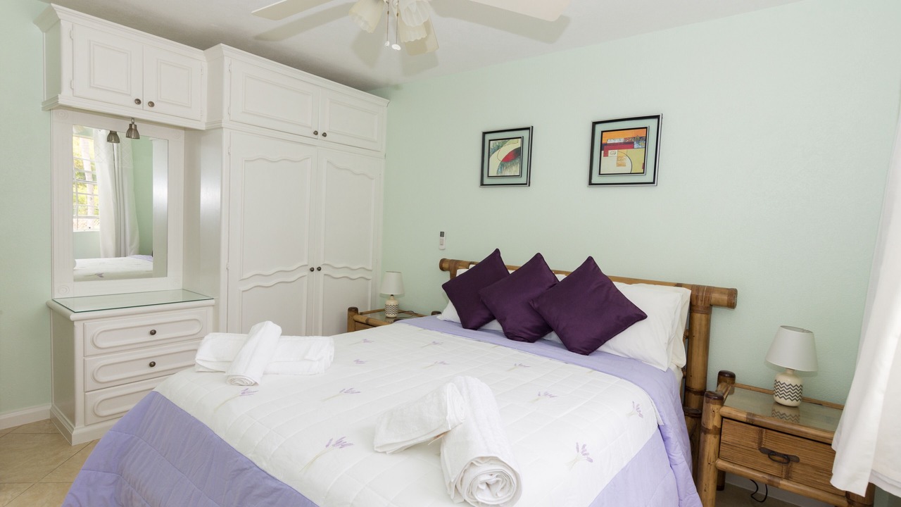 Photo of Bedroom in Maynards