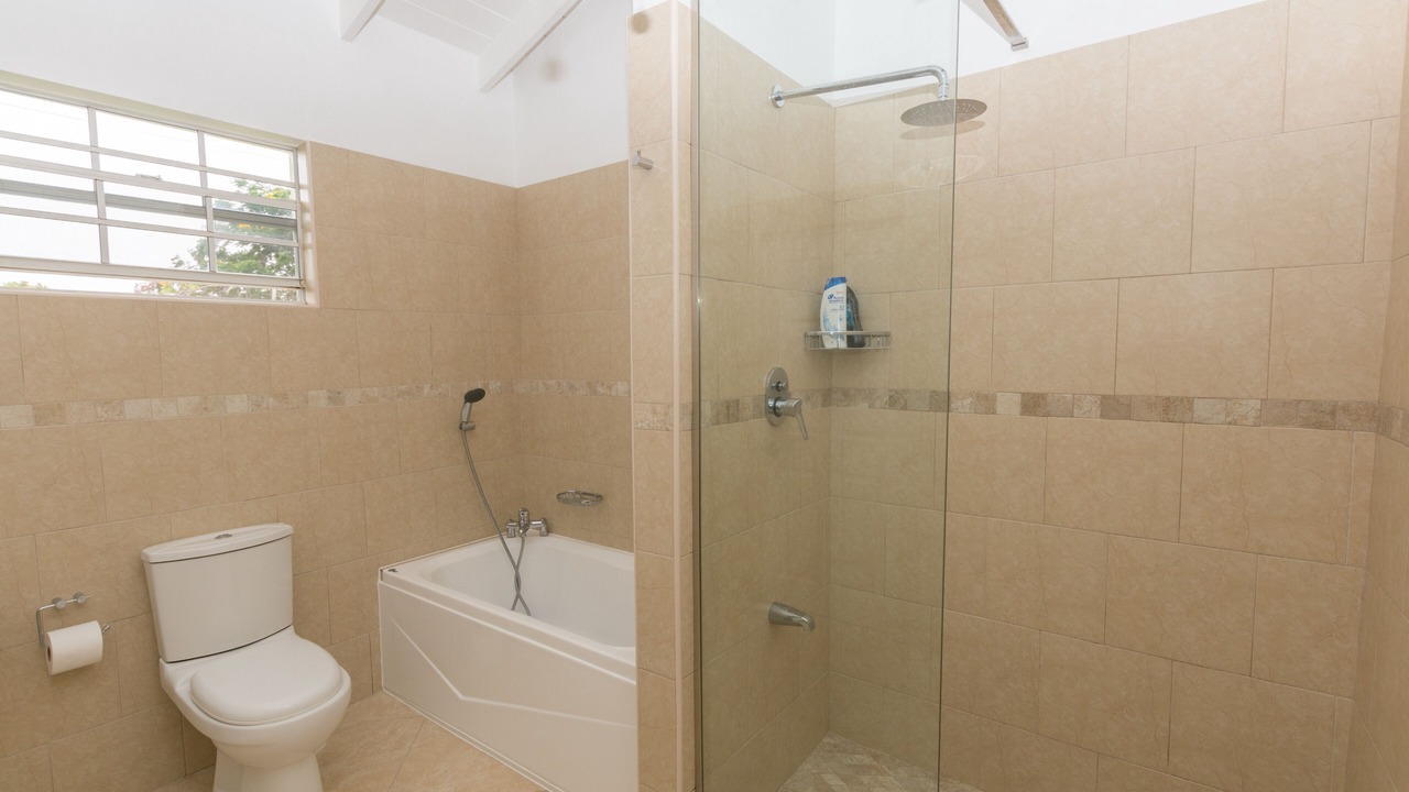 Photo of Bathroom in Maynards