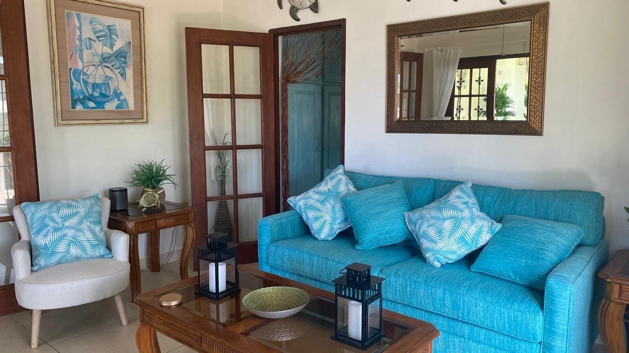 Photo of Livingroom in Old Trees Bay