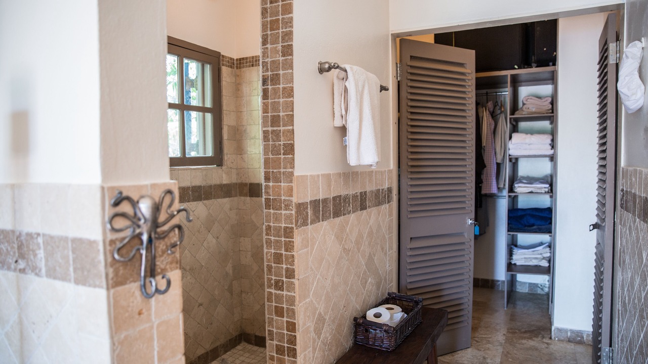 Photo of Bathroom in Rock Dundo