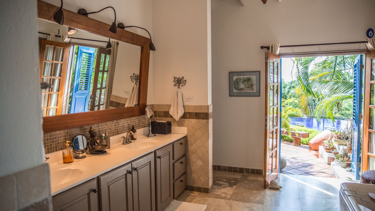 Photo of Bathroom in Rock Dundo