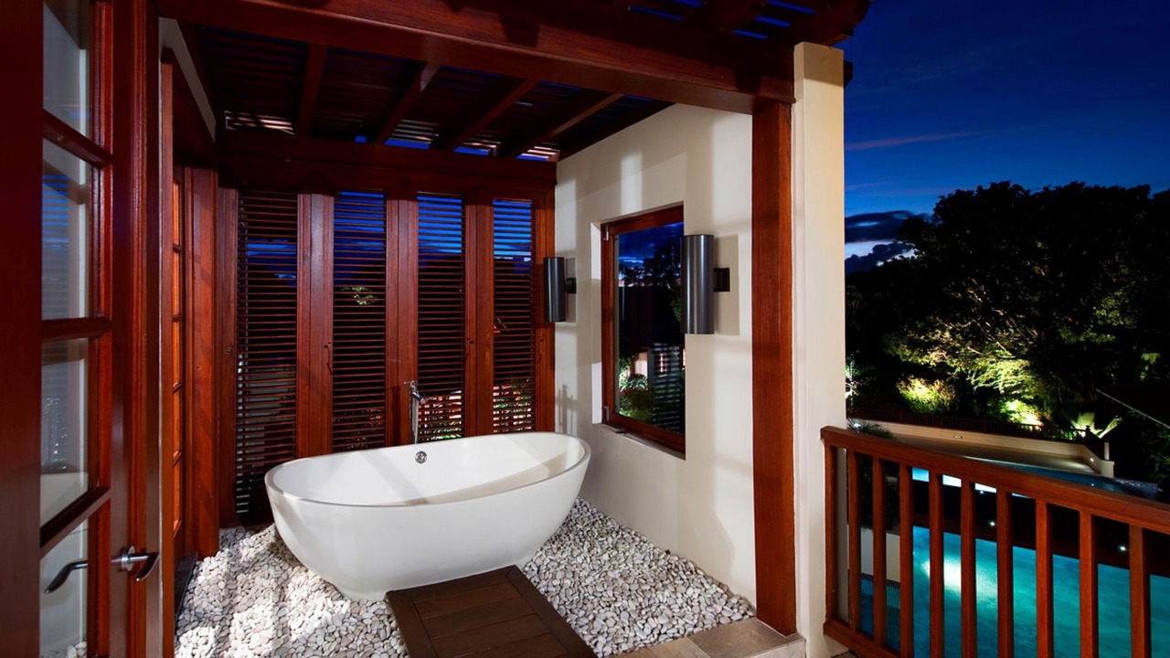 Photo of Bathroom in Halcyon Heights
