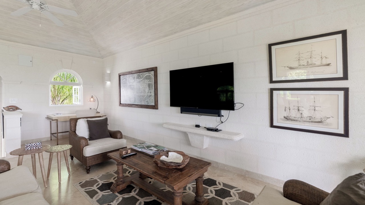 Photo of Livingroom in Merlin Bay