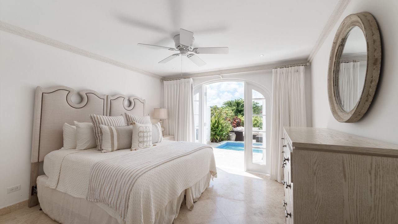 Photo of Bedroom in Merlin Bay