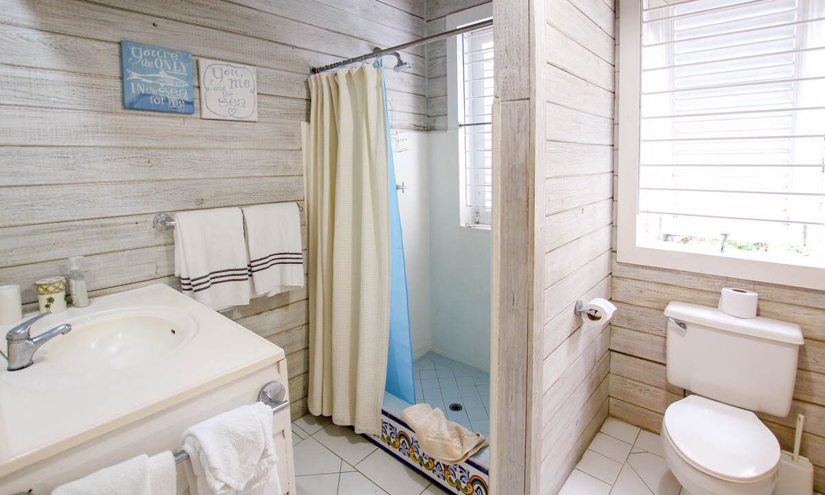 Photo of Bathroom in Merlin Bay
