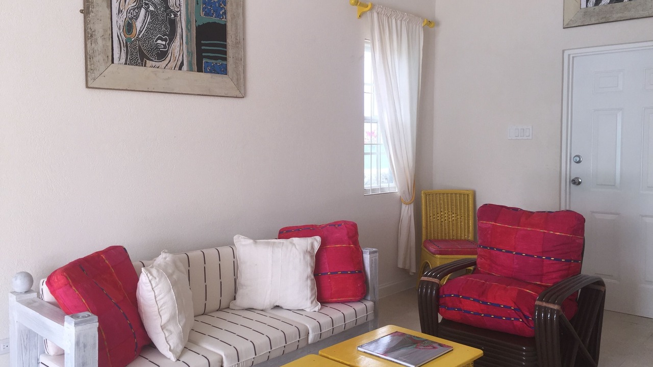 Photo of Livingroom in Apple Hall