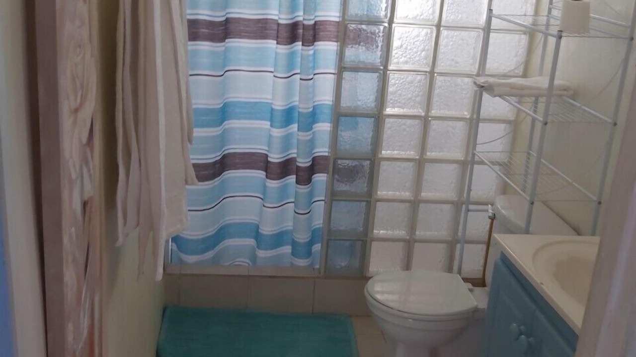 Photo of Bathroom in Prospect