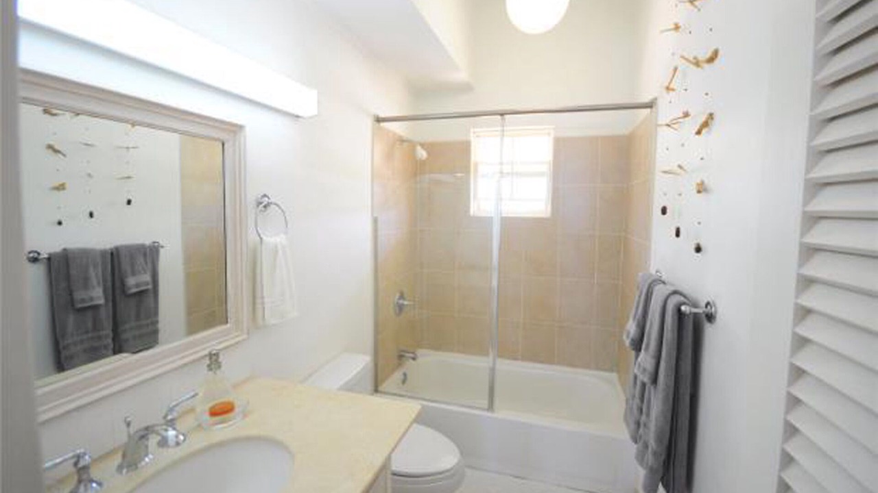 Photo of Bathroom in Douglas