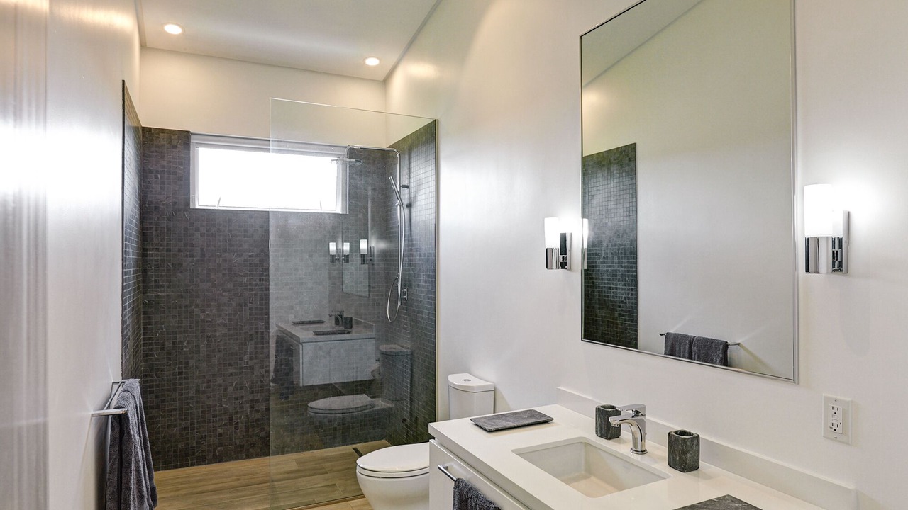 Photo of Bathroom in Gibbs Bay