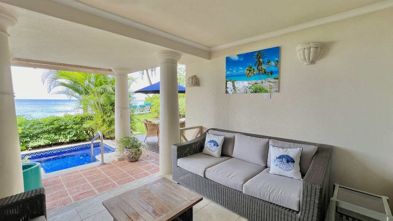 Photo of Livingroom in Reeds Bay