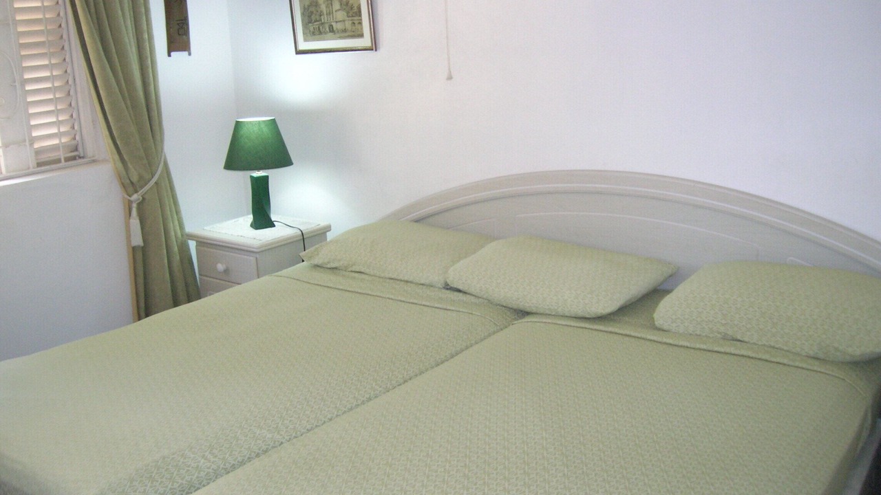 Photo of Bedroom in Enterprise