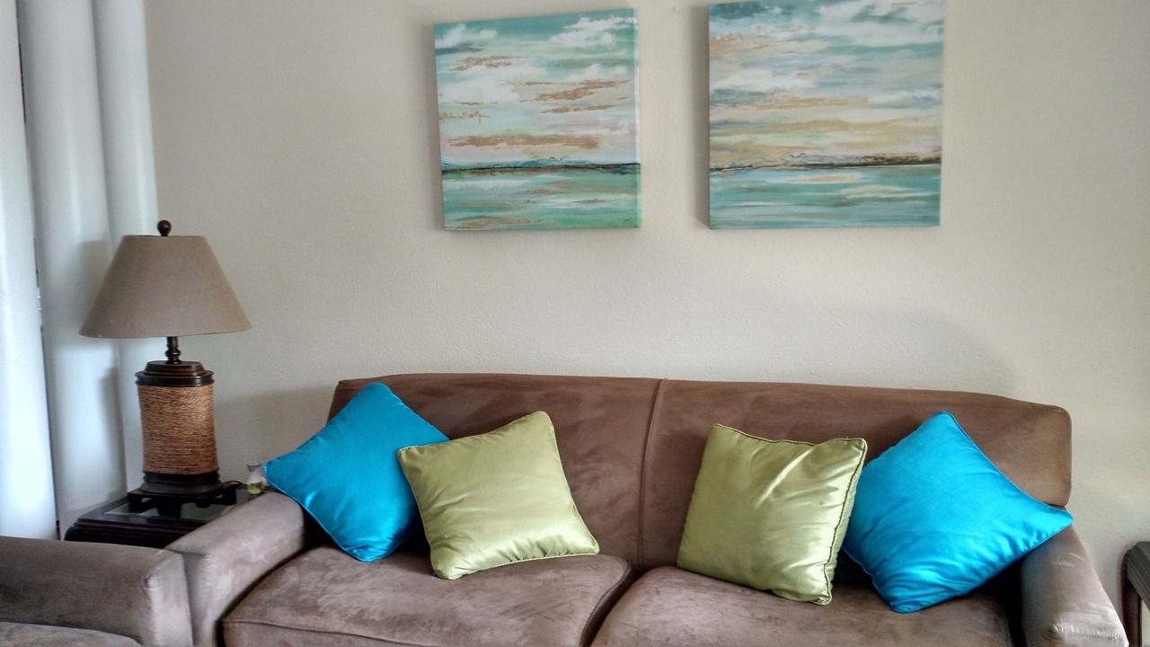 Photo of Livingroom in Halcyon Heights